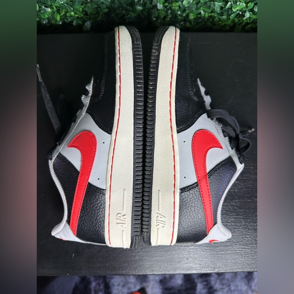 Nike Air Force 1 Low '07 LV8 NBA 75th Anniversary Trail Blazers 5 Youth - Picture 6 of 10